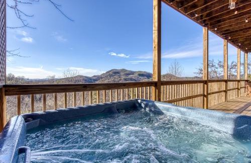 Wears Valley House | Whiskey's mountain lodge, Mtn Views, Hot Tub, 685 FREE tickets each paid day