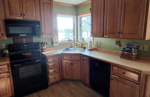 Chief Lake House | Whispering Pines Hideaway overlooking peaceful Lake Gurno!