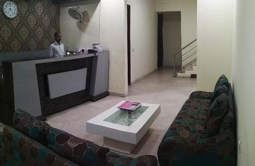 IMT Manesar Hotel | White Castle Manesar