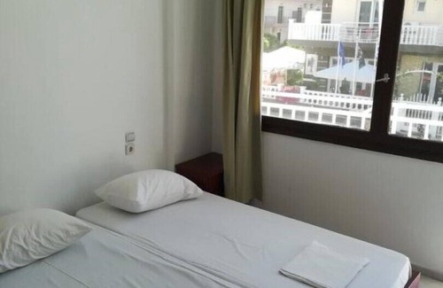 Katerini Hotel | White coral Paralia Katerinis