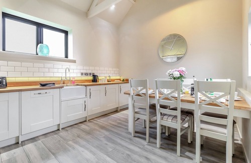 Halesworth House | White House Lodges - Nightingale