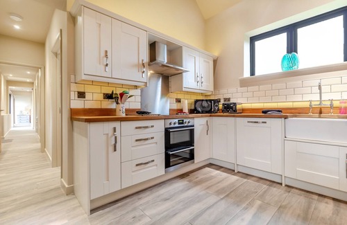 Halesworth House | White House Lodges - Nightingale