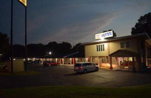 Deepwater Hotel | White Oaks Motel Pennsville/Carneys Point