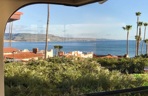 Las Gaviotas House | Whitewater views & steps from private surfing beach. Las Gaviotas, 3 BR, 3 BA