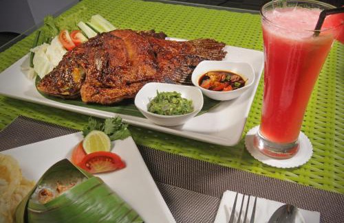 Cilacap Hotel | Whiz Prime Hotel Sudirman Cilacap