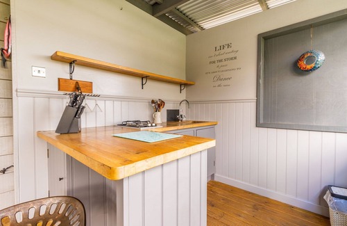 Thetford Cabin | Whoa Stop - Norfolk Holiday Properties