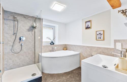 Moeckmuehl Apartment | WHONAP - DE HYDDAN I Parkplatz I Zentral I Terrasse I Küche