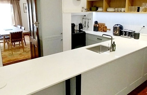 Whyalla House | Whyalla House - Home2Home Executive Accommodation