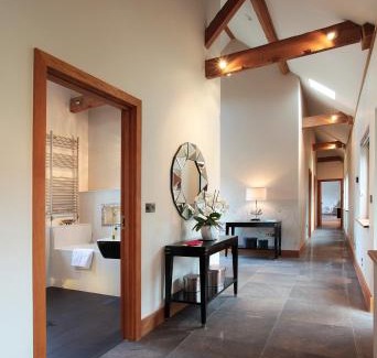 Nuthurst House | Whytings Stud Barn 1
