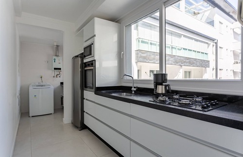 Lagoa Pequena Apartment | WI-FI 100MB | 120m from Campeche Beach #CAMP07