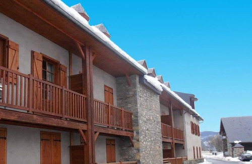 Vignec Apartment | Wifi, Ground floor, terrace, tv, ski locker, 50m², Saint Lary Soulan