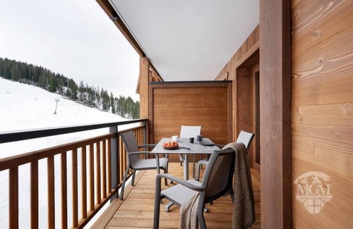 Manigod Apartment | Wifi, swimming pool, sauna, hammam, balcony, parking, tv, 60m², Manigod l'Etale