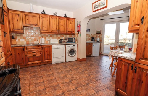 Portmagee Cottage | WILD ATLANTIC WAY COUNTRY COTTAGE in Portmagee, County Kerry
