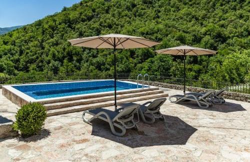 Karuc Villa | Wild silence - Skadar Lake