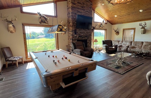 Adair Cabin | Wilderness Lodge Getaway
