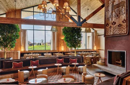 Gardiner Hotel | Wildflower Farms, Auberge Resorts Collection