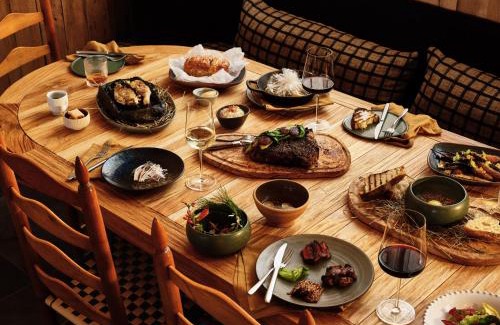 Gardiner Hotel | Wildflower Farms, Auberge Resorts Collection
