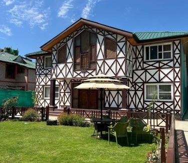 Pahalgam Hotel | Wildflower Villa