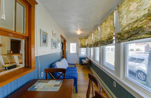 Wildwood Apartment | Wildwood Apartment - Porch and Enclosed Sunroom!