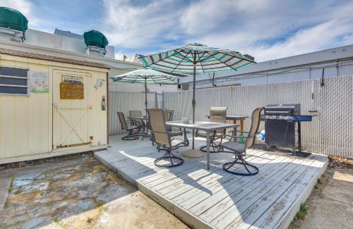 Wildwood Apartment | Wildwood Apartment - Porch and Enclosed Sunroom!