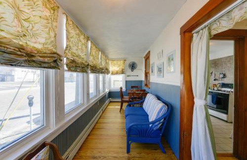 Wildwood Apartment | Wildwood Apartment - Porch and Enclosed Sunroom!
