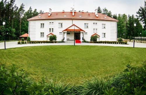 gmina Brody Bed & Breakfast | WILLA ROSOCHACZ Starachowice