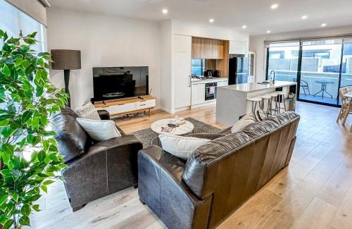 Williamstown House | Williamstown Townhouse