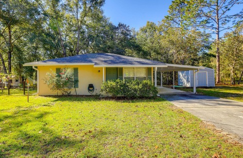 Williston Highlands House | Williston Home w/Yard: 6 Mi to Devil’s Den Spring