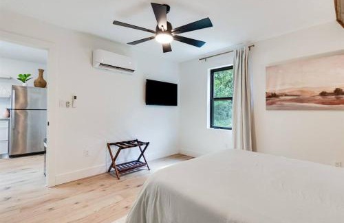 New Iberia Apartment | Willow A-Frame