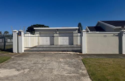 Summerstrand House | Willow Rose