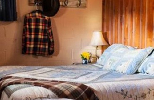 Fossil Bed & Breakfast | Wilson Ranches Retreat