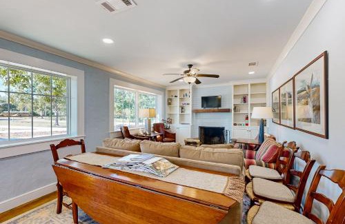 Tylertown House | Windmill Trails Farms - Unit B: Dairy Cottage