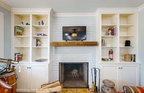 Tylertown House | Windmill Trails Farms - Unit B: Dairy Cottage