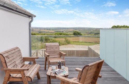 Trevone House | Windmill View - Trevone
