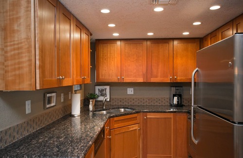 Tucson Condo | Windows to Catalina Mountains inside-out. Private patio to enjoy Tucson charm