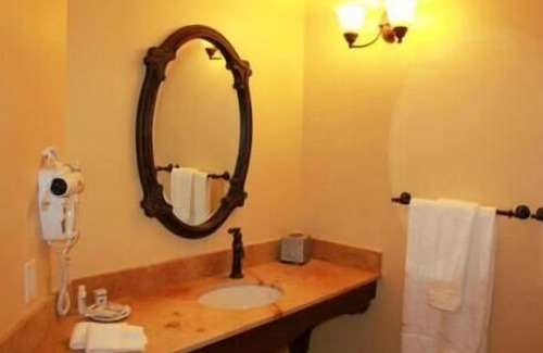 Del Norte Hotel | Windsor Hotel
