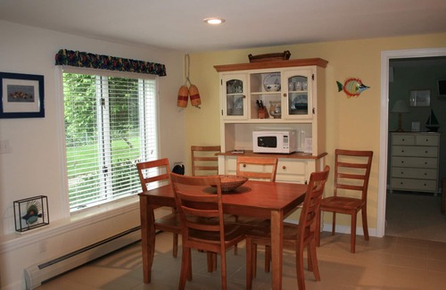 York Harbor Apartment | Windswept-An adorable apartment across from the beach