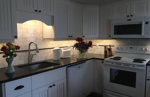 Wellington House | Wine Country, 4 bedrooms!