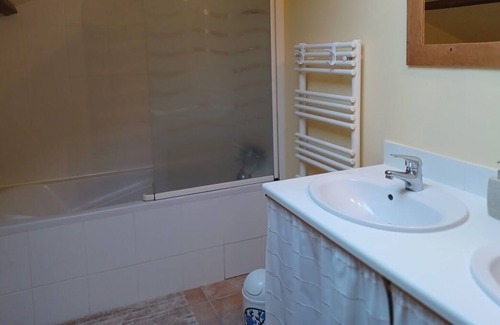 Sennevieres Other | Winegrower's cottage