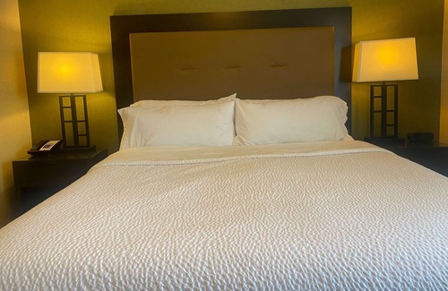Fort Saskatchewan Hotel | Wingate by Wyndham Fort Saskatchewan