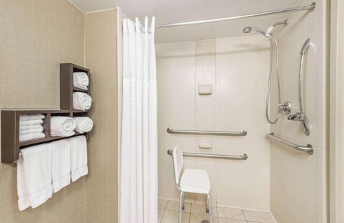 Springfield Hotel | Wingate by Wyndham Springfield