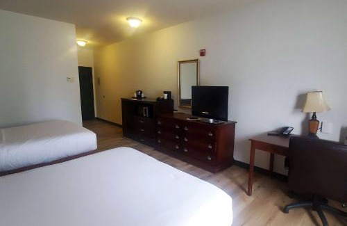 Austintown Hotel | Wingate by Wyndham Youngstown - Austintown