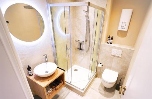 Historic Downtown Apartment | Winzerhaus am Kardinalsberg