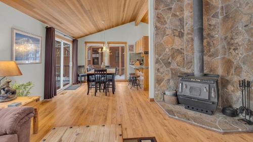 Deer Park House | Witch Hazel - Unit 1