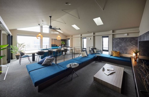 Teradomari Apartment | With private sauna, jacuzzi and open terrace.