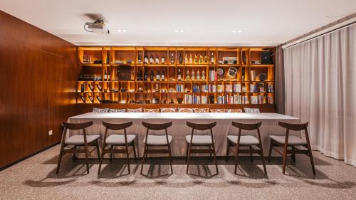 Zhoushan House | Without Asking East or West