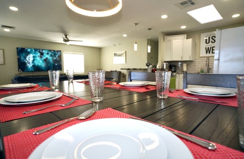 Lake Havasu City Villa | Wknd@Bernie's Private Villa includes enclosed Hot Tub room for Romantic Getaway!