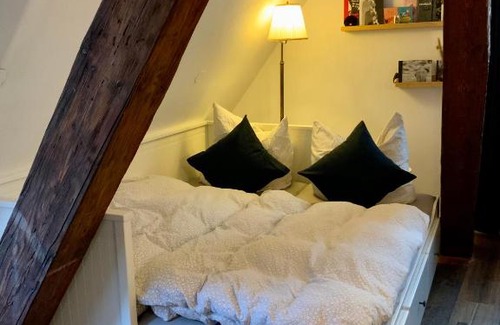 Innenstadt Apartment | Wohnen in der Altstadt Esslingen - SelfCheckIn -