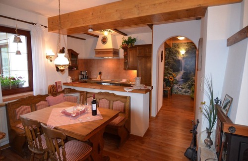 Zeil Villa | Wohnung mit Terrasse in Zeil am Main