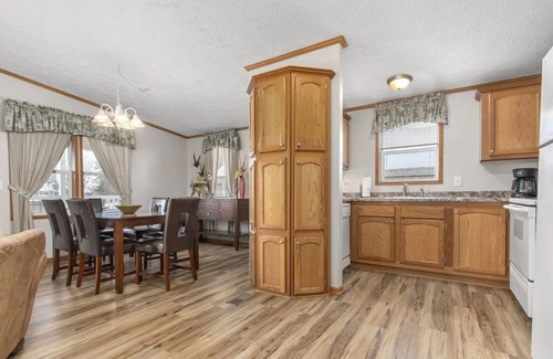Fremont Cabin | Wolf River Cabin C, Freemont WI